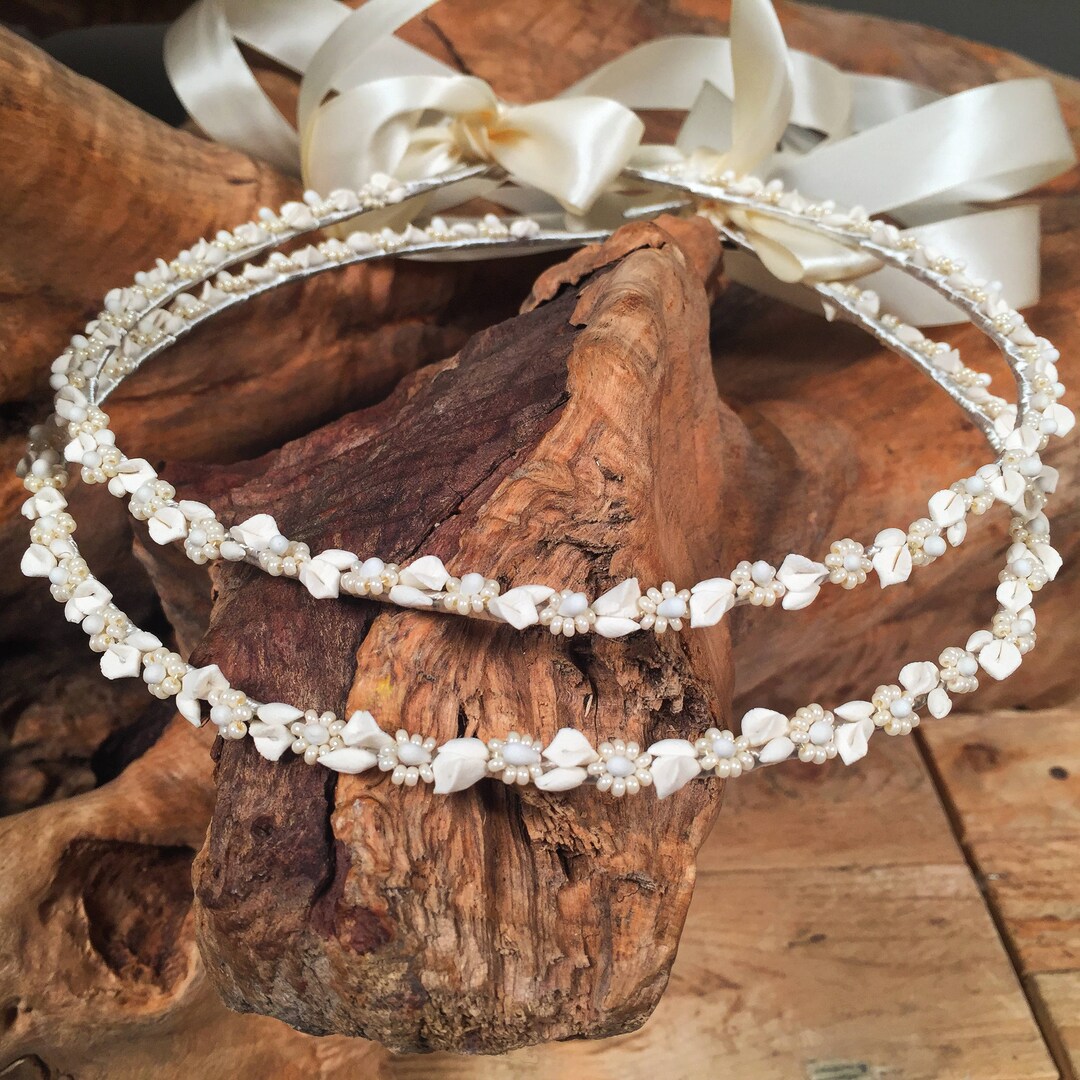 Matrimonio ortodosso coppia corone (Stefana) fiori di porcellana