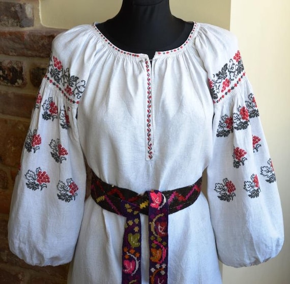 Antique womens shirt handmade folk wear tradition