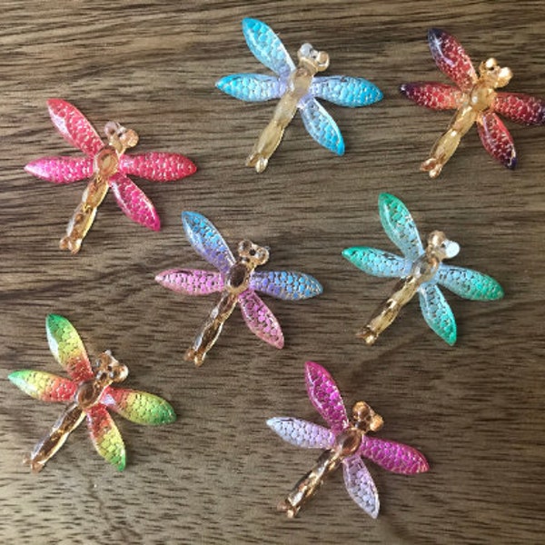 Mélange de cabochons libellules en résine colorée, embellissements à dos plat, 16 pièces