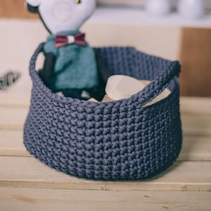 Crochet basket PATTERN, crochet basket with handles PATTERN, basket pattern, Crochet PATTERN, round basket pattern, basket with handles