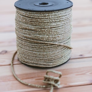 Cordón plateado, hilo dorado, hilo brillante, cordón metálico dorado, cordón metálico plateado, hilo plateado, cordón macramé 6 mm, hilo macramé, cuerda macramé