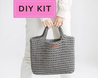 Crocheting kit, Crochet bag kit, crochet kit beginner with yarn, crochet kit for adults, crochet kit bag, crochet pattern VIDEO