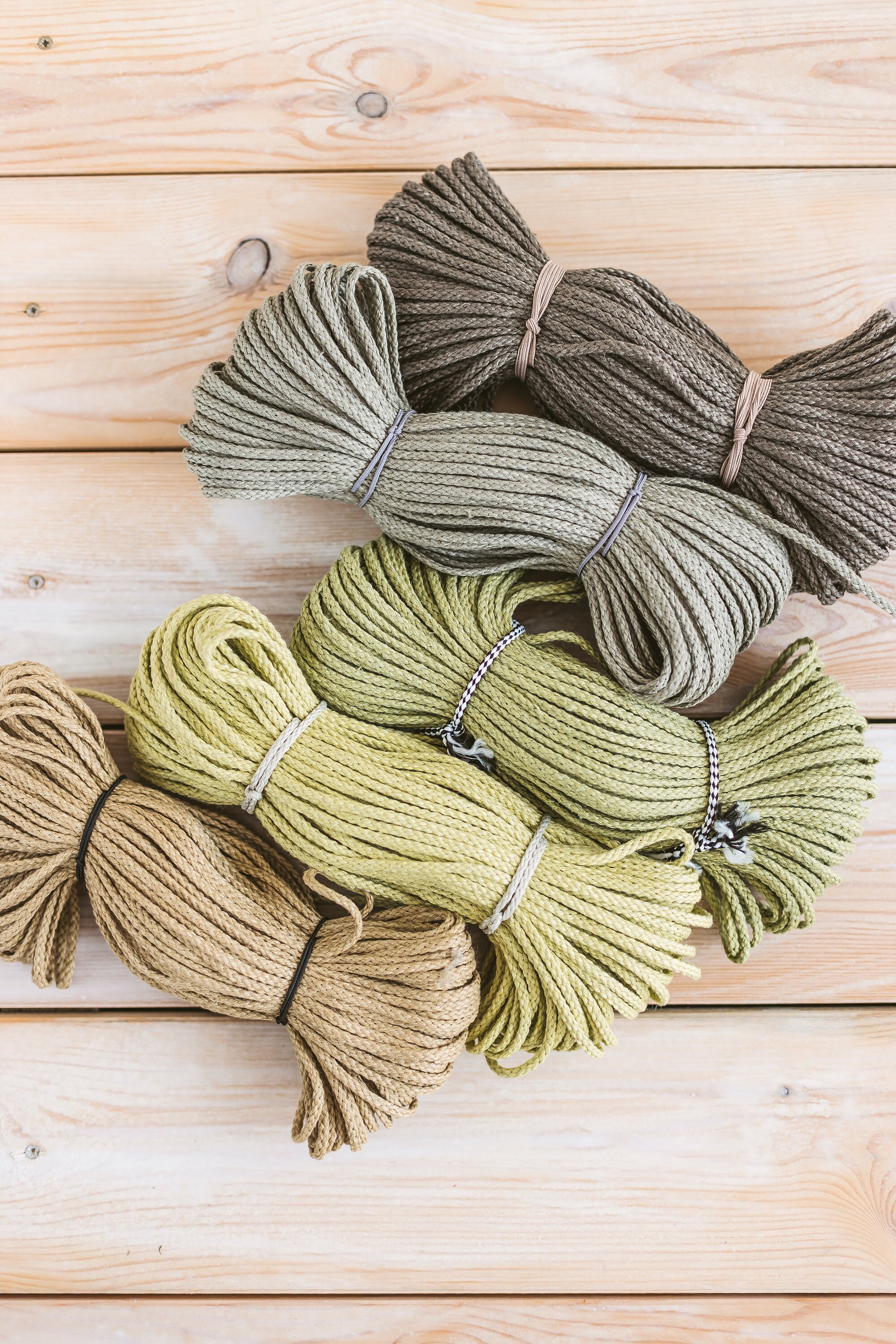 5mm Braided Linen Macrame Cord: Shades of green