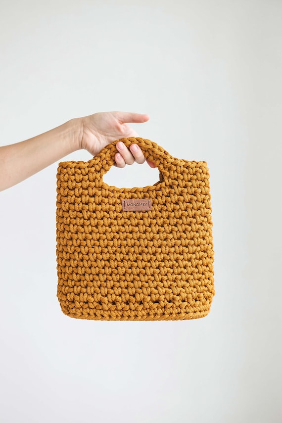 Crochet purse pattern, quick crochet patterns for beginners