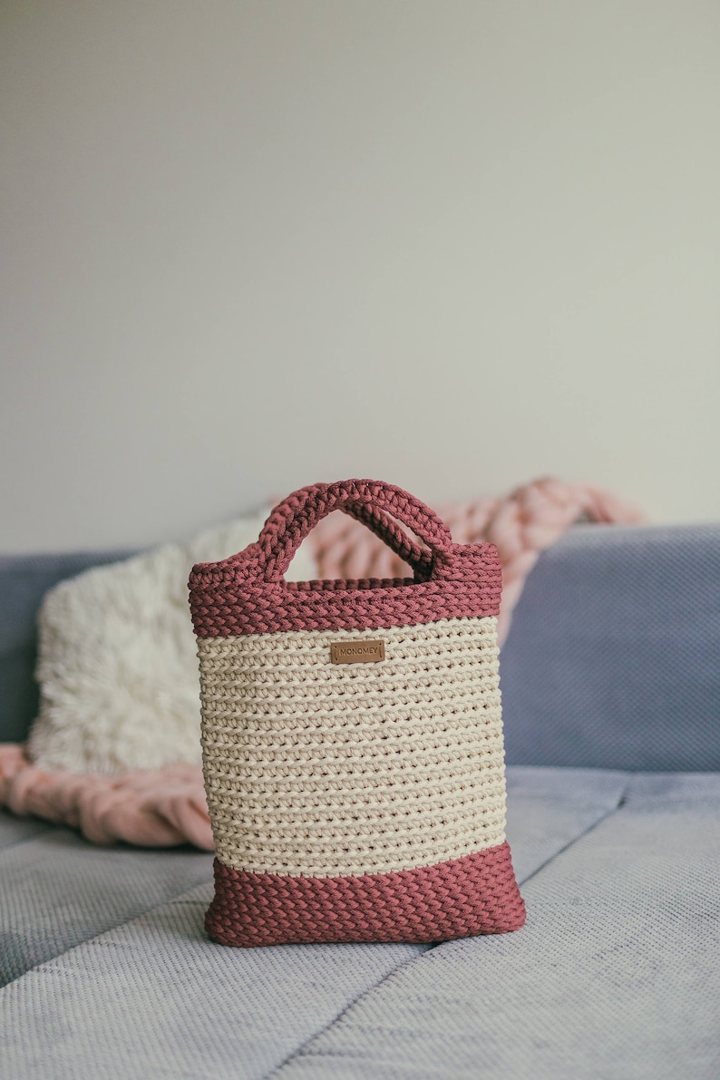Lets Crochet de sacs à main ~ 5 patrons de sac de main plus de Crochet (French Edition)