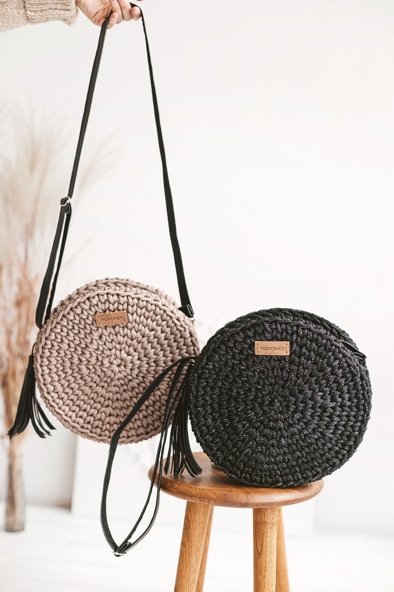 Round crochet bag pattern VIDEO, crochet shoulder bag patterns, Round bag pattern, crochet pattern bag, crochet crossbody bag pattern image 1