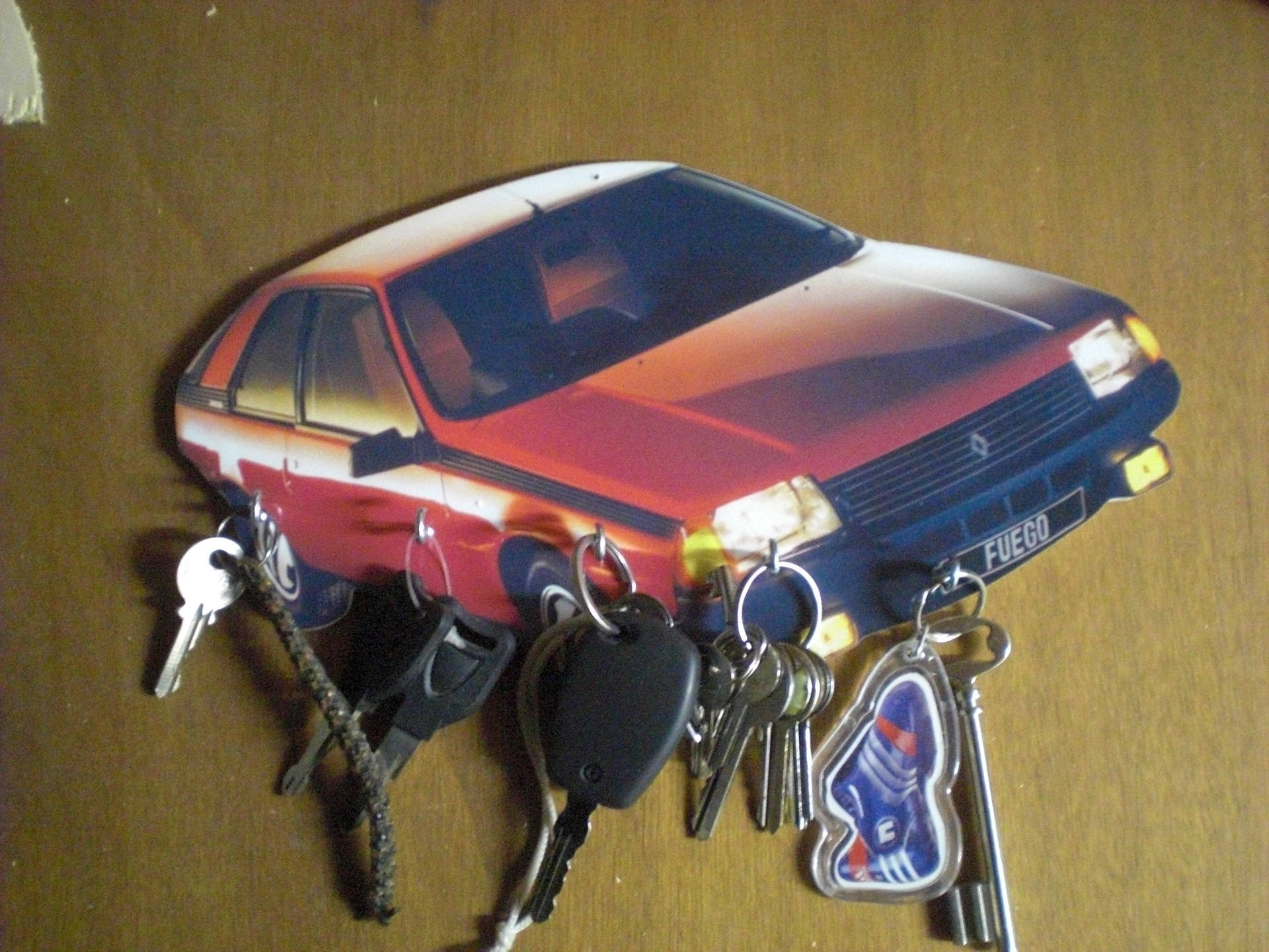 Porte Clés Mural Renault Fuego, Accroche Vintage Personnalisé