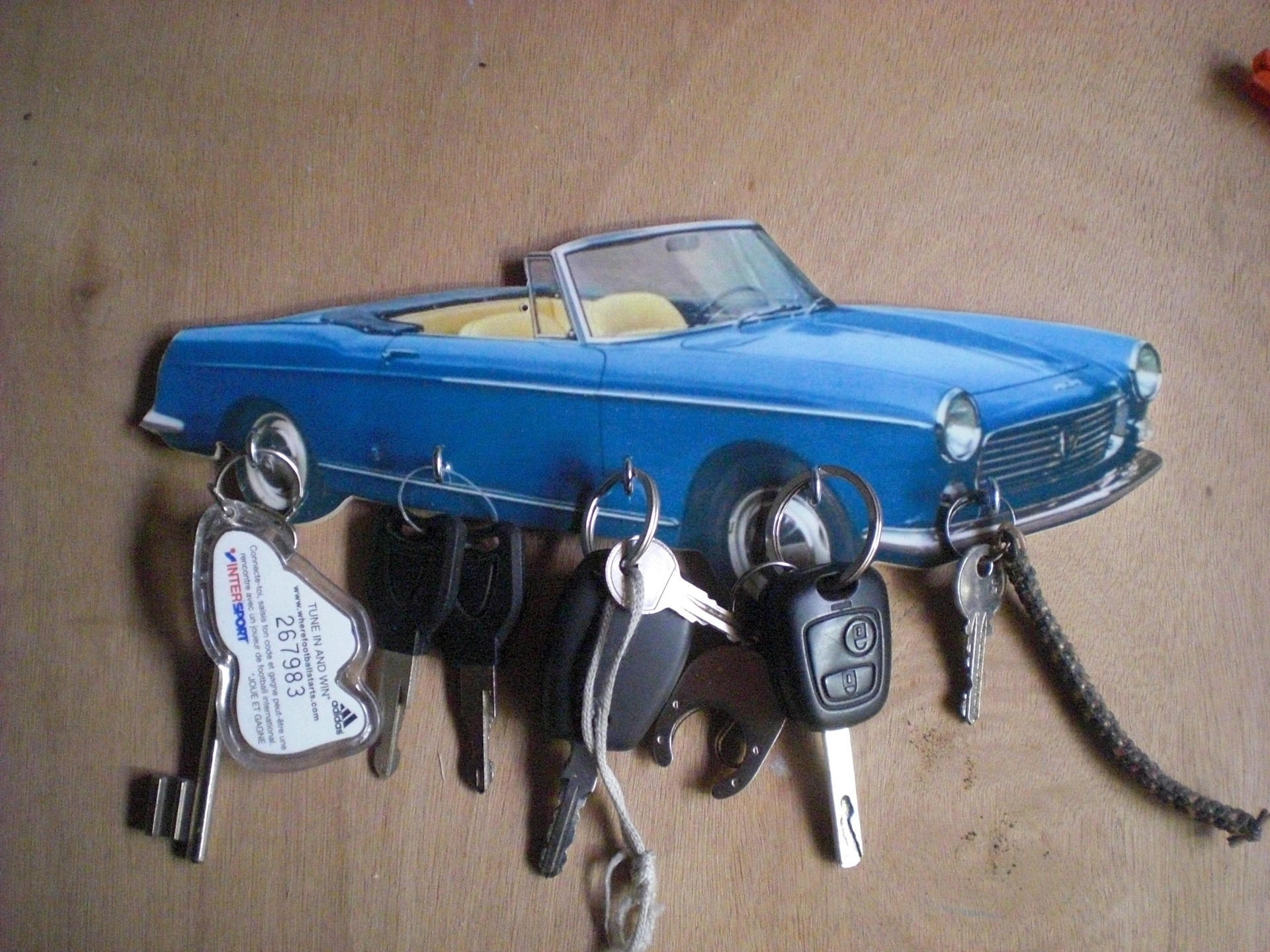 Porte Clés Mural Peugeot 404 Cabriolet, Accroche Vintage Personnalisé