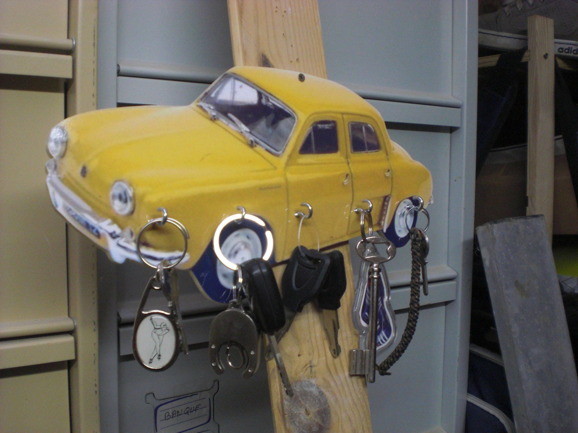 Porte Clés Mural Renault Dauphine, Accroche Vintage Personnalisé, Portrait Pet, Cadeau Personnalisé