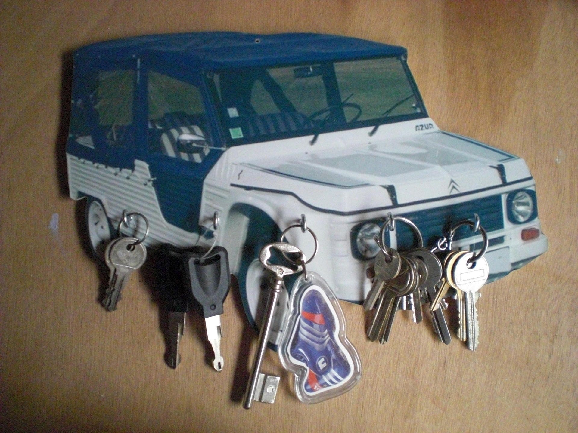 Porte Clés Mural Mehari Azur, Accroche Vintage Personnalisé, Portrait Pet, Cadeau Personnalisé