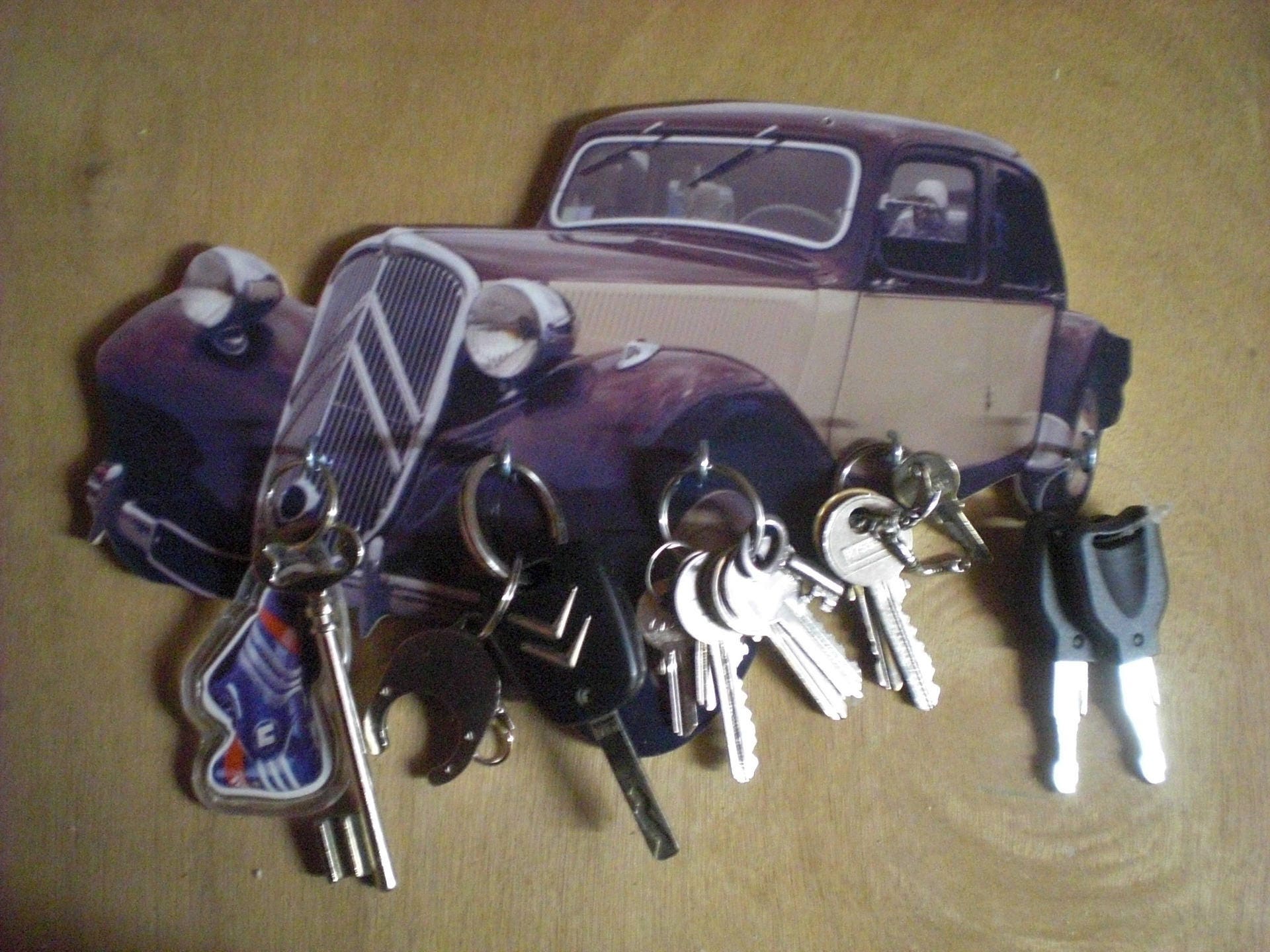 Porte Clés Mural Citroen Traction 11, Accroche Vintage Personnalisé, Portrait Pet, Portrait Personna