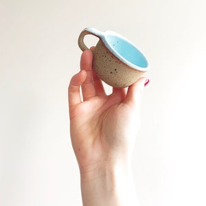 Taza de espresso de cerámica hecha a mano de 3 oz, vaso, regalo hecho a mano, regalo de calentamiento de la casa, regalo foodie, taza Macchiato imagen 1