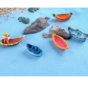 2 Mini Boats -- Random Pick
