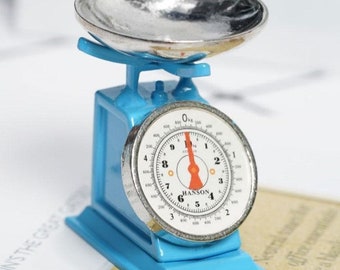 Mini Retro Scale