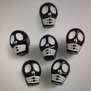 10 or 20 Skull Beads -- Your Choice