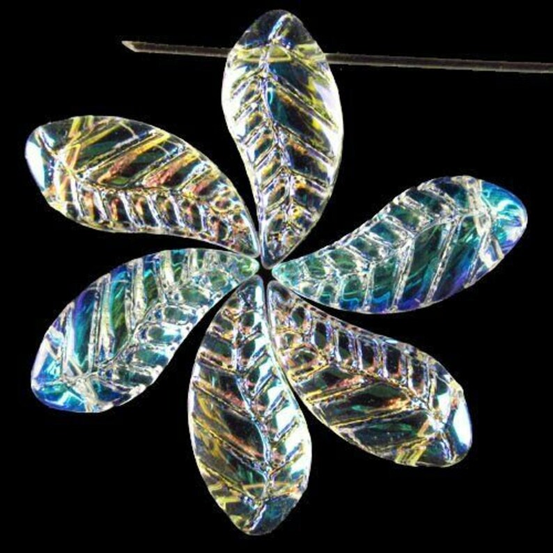 14 Leaf PendantBeads 2 Styles Included