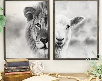 Lamb and Lion SET - Wood frame signs - Black and white print of lion and lamb - Animal wall art - The lion and the lamb