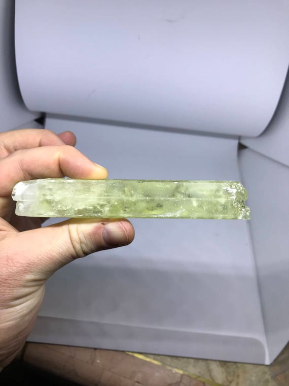 kunzite DT jaune de 181,5 181,5 181,5 g (30) aa00c4 kunzite DT jaune de 181,5 181,5 181,5 g (30) aa00c4