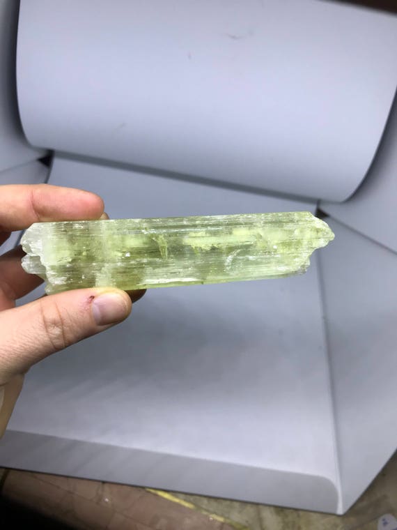 kunzite DT jaune de 181,5 181,5 181,5 g (30) aa00c4 kunzite DT jaune de 181,5 181,5 181,5 g (30) aa00c4