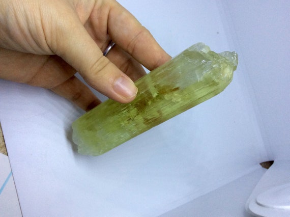kunzite DT jaune de 181,5 181,5 181,5 g (30) aa00c4 kunzite DT jaune de 181,5 181,5 181,5 g (30) aa00c4