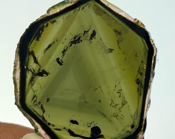 リディコタイトトルマリンスライス マダガスカル産、赤色研磨石、鉱物