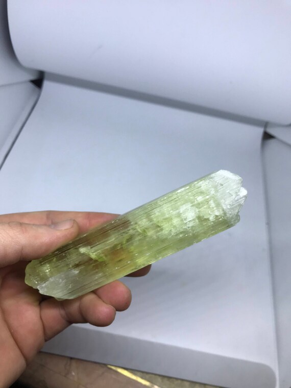 kunzite DT jaune de 181,5 181,5 181,5 g (30) aa00c4 kunzite DT jaune de 181,5 181,5 181,5 g (30) aa00c4