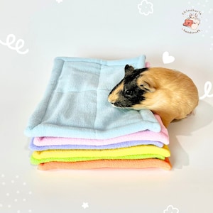 Square bed sheet 20x30cm , Pet Mats urine absorb & Pads Anti-Pill fleece for Chinchilla, Pee Pads guinea pig, ferret, rabbit, or small pets image 3