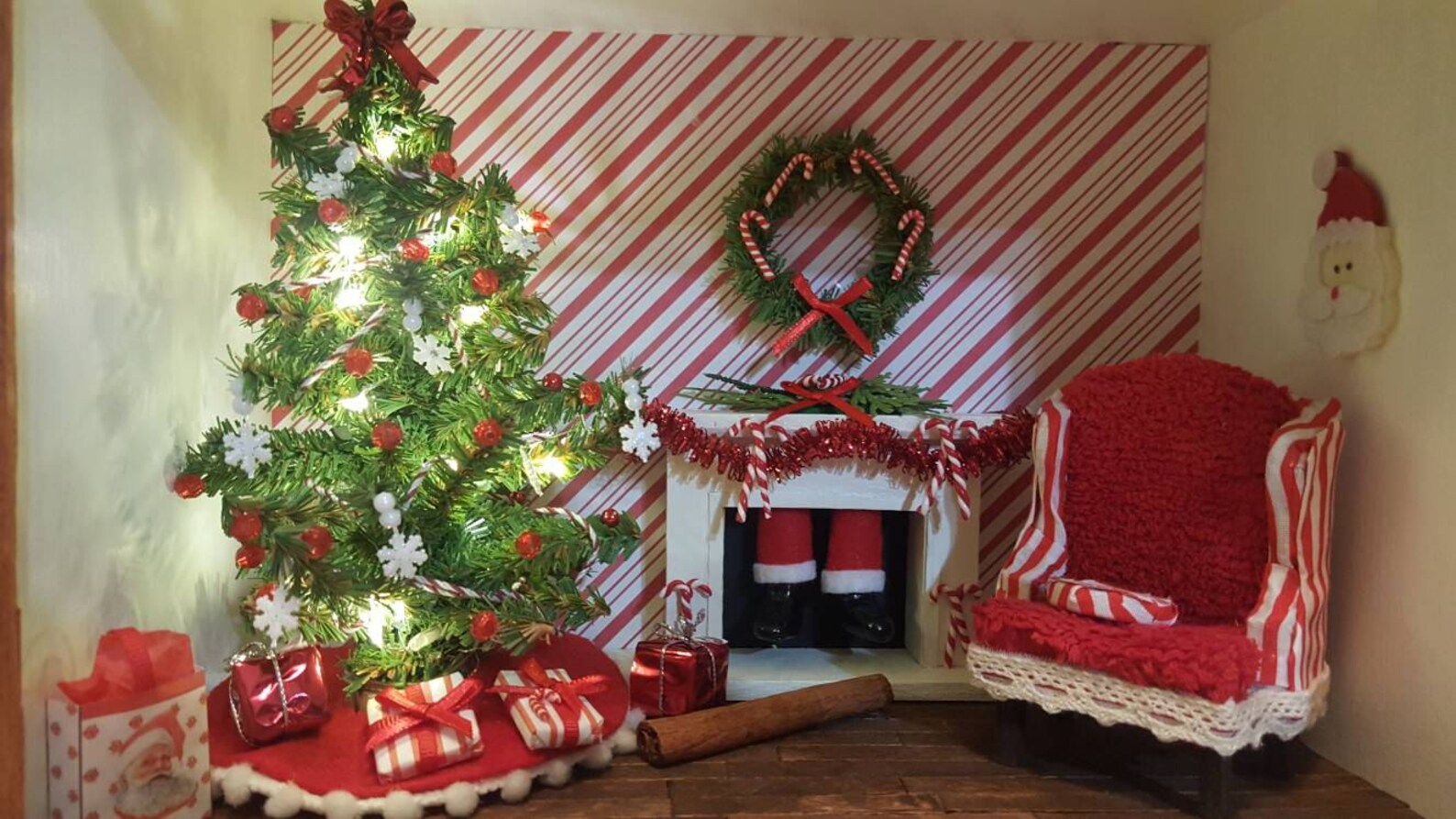 Dollhouse Miniature Christmas Tree with lights Red and White Etsy