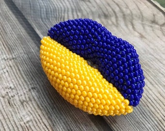 Ukraine flag brooch Beaded lips brooch Yellow and blue ukrainian patriotic jewelry Stand with Ukraine Ukrainian sellers shops Crafts Items