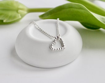 Herzkette, Herzanhänger, Silber 925, Kurze Silberkette, Zeitloses Schmuckstück, Geschenk Kommunion, Brautschmuck, minimalistisch