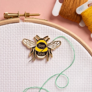 Bumblebee - Magnetic Needle Minder for Cross Stitch