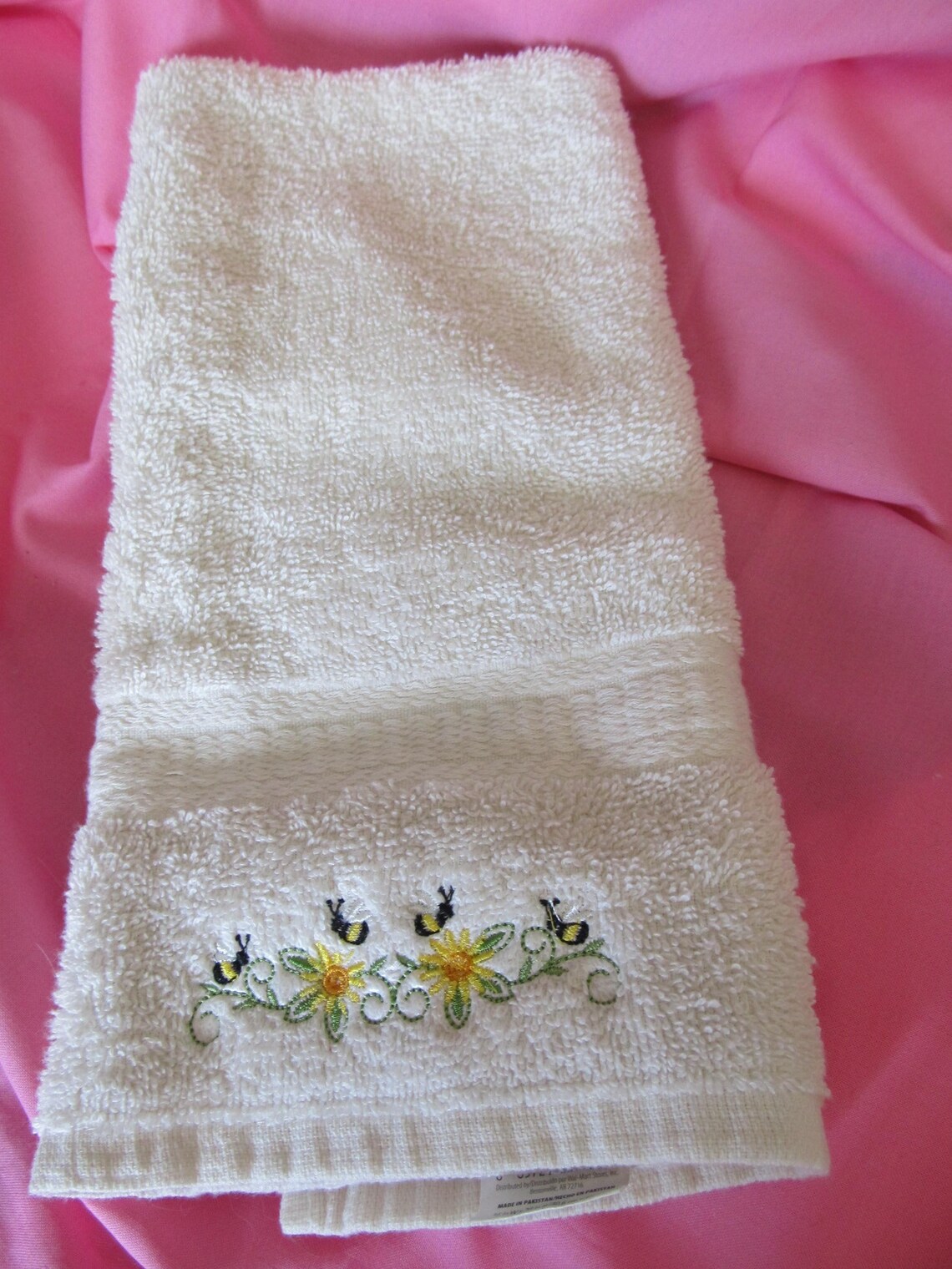 Busy Bee Hand Towel Embroidered Bees Flowers Washable Etsy