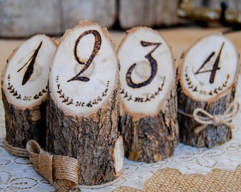 Numéros de table de mariage rustiques gravés en rondins de bois numéros de table Boho décoration de mariage boisé numéros de table en bois brûlé mariage bohème