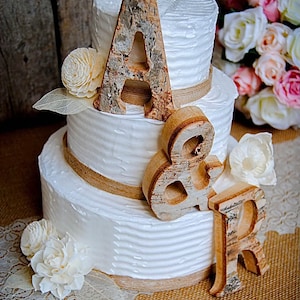 Topper de pastel de boda rústico, carta de madera, iniciales de novia y novio, madera real de alta calidad, boda boho de bosque, inicial de Sr. Sra.