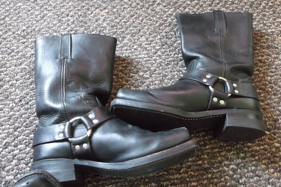 harness motorcycle boots