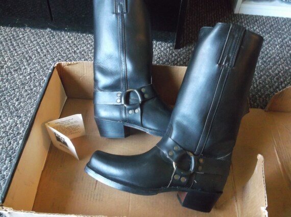 frye boots the bay
