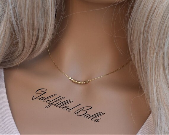 Very simple cheap necklace