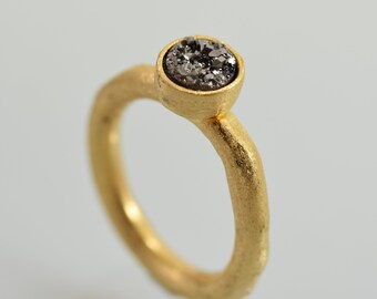 Black druzy ring,delicate stone ring,Modern gold ring,agate druzy rings,stackable ring,stacking ring,gold filled rings,fashion ring