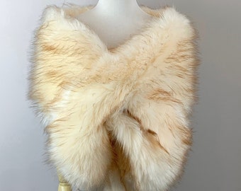 Gold Champagne Faux Fur bridal Wrap, Wedding Fur Shrug, Bridal Faux Fur Stole Fur Shawl Cape (Lilian Cha02)