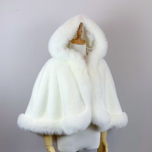 Ivory Faux Fur Bridal Cape, Wedding Faux Fur Coat, Bridal Cape, Hooded Cape, Hooded Fur Cloak, Fur Cape, Snow Wedding (Juliet Wht01)