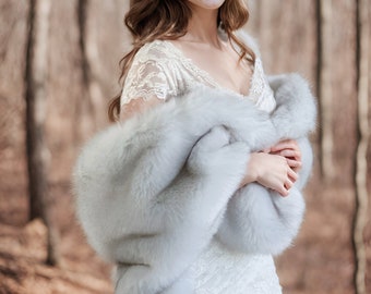 Light Gray faux fur bridal wrap, Wedding Fur shrug,Bridal Faux Fur Stole Fur Shawl Cape, wedding faux fur wrap (Butterfly LGry01)