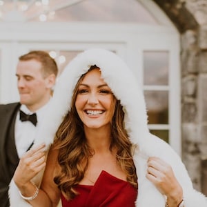 Ivory Faux Fur Bridal Cape, Wedding Faux Fur Coat, Bridal Cape, Hooded Cape, Hooded Fur Cloak, Fur Cape, Snow Wedding (Juliet Wht01)