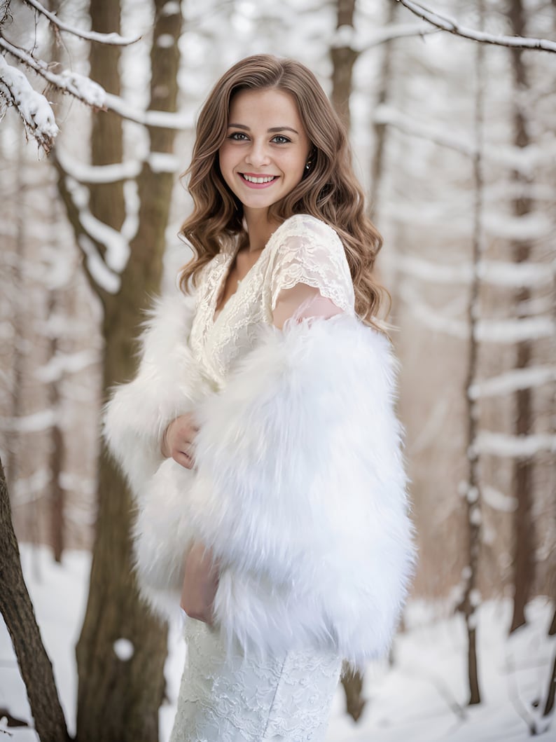 Blush with Black Tips Faux Fur Bridal Wrap, Wedding Fur Shrug, Bridal Fur, Fur Wrap, Bridal Faux Fur Stole Fur Shawl Cape (Butterfly Blu02) White (PWht02)