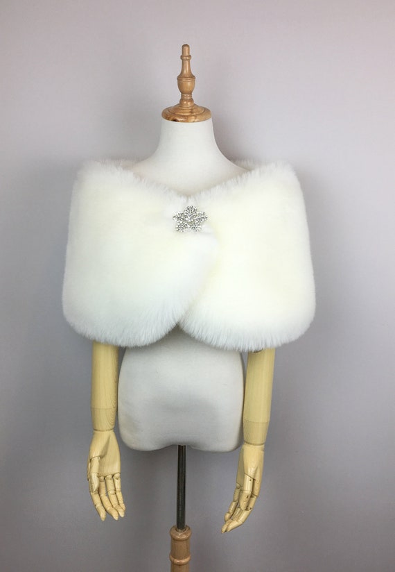 White Fur Stole >> Ivory White Faux Fur Bridal Wrap Wedding Fur Shrug White Fur Wrap Bridal Faux Fur Stole Fur Shawl Cape Serena Wht01 White Fur Stole >> Ivory White Faux Fur Bridal Wrap Wedding Fur Shrug White Fur Wrap Bridal Faux Fur Stole Fur Shawl Cape Serena Wht01