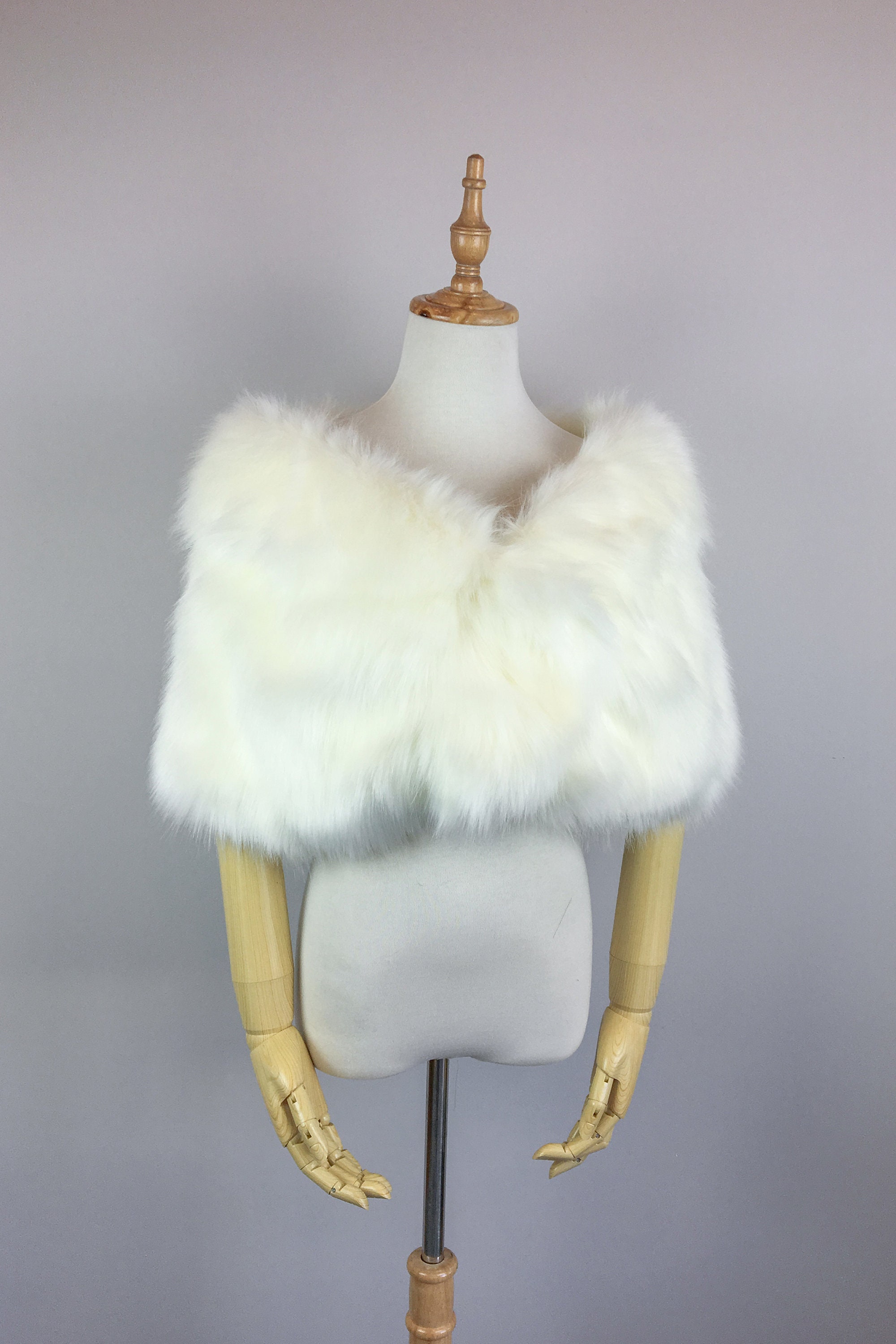 Ivory faux fur bridal wrap Wedding Fur shrug Ivory Fur Wrap | Etsy