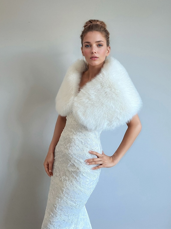 Off white fur shawl best sale