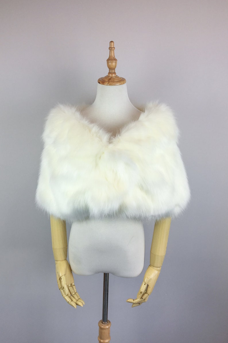 Ivory Faux Fur Bridal Wrap Wedding Fur Shrug Fur Wrap | Etsy