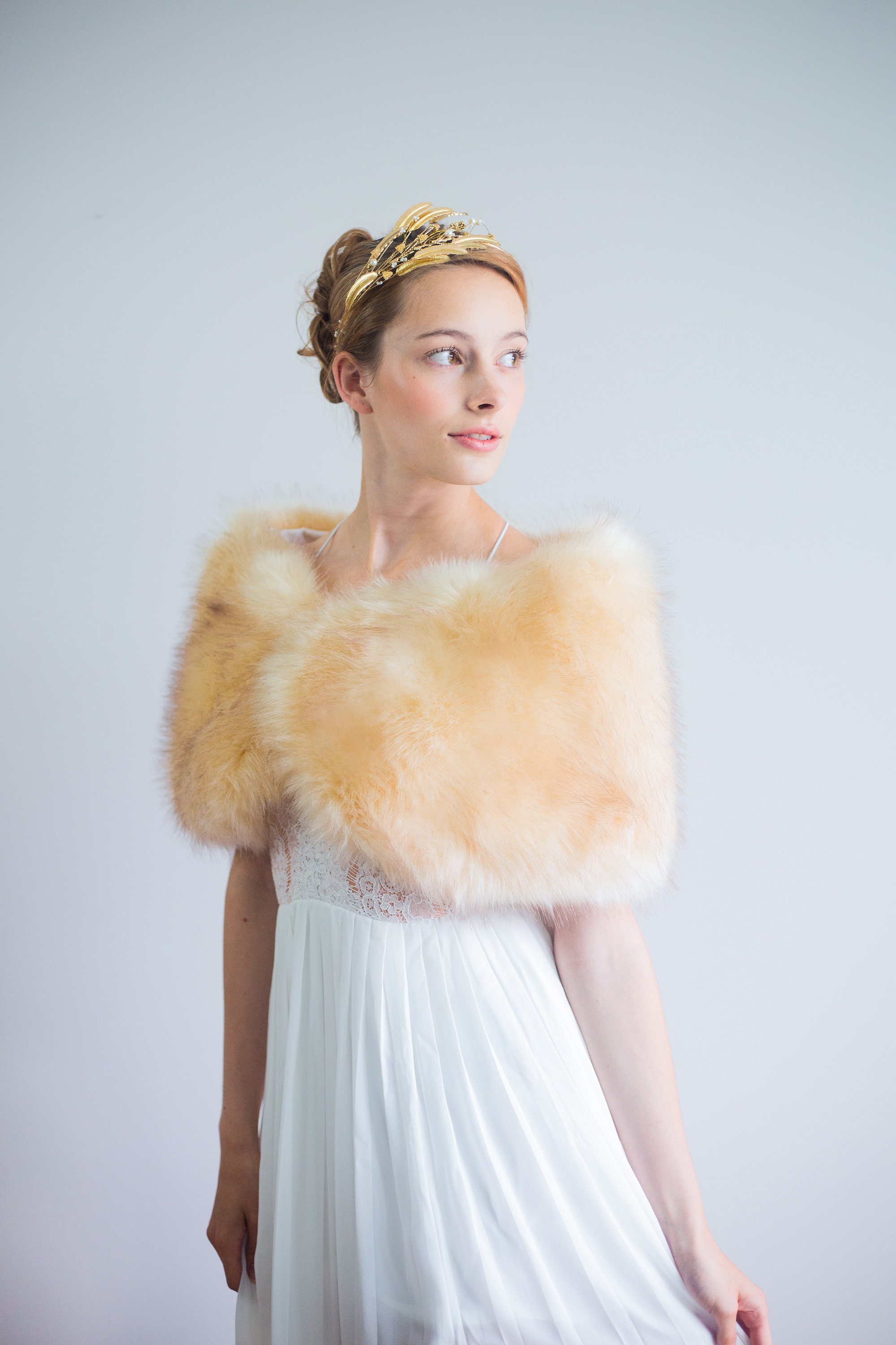 Gold Champagne faux fur bridal wrap, Wedding Fur shrug, Brown Fur Wrap, Bridal Faux Fur Stole Fur Shawl Cape (Serena Cha03)