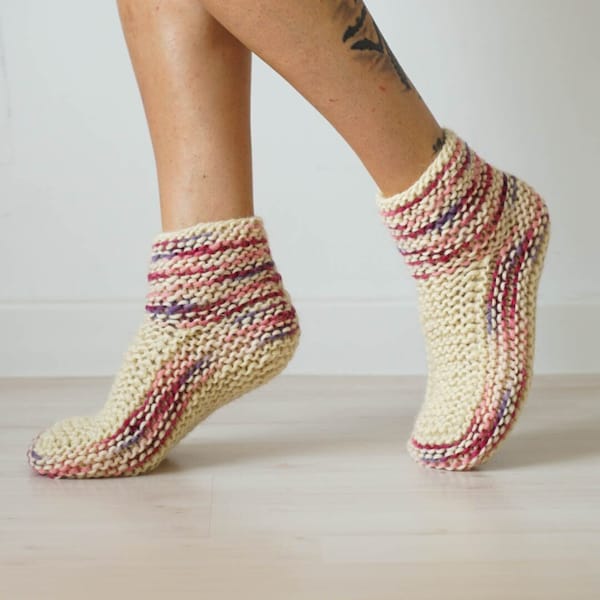 Chaussons en tricot, cadeau de professeur, chaussettes en laine, chaussons tricotés à la main, chaussettes en laine naturelle, chaussons tricotés, chaussons en laine, chaussures d'intérieur