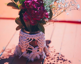 Macrame Vase Cover: Boho Wedding Table Centerpiece Decor